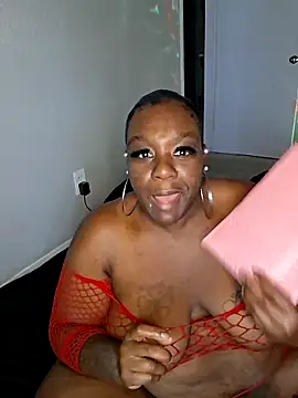 Snapshot of Thickkemzz41 chatting on October 2025 11:27:02 PM Thickkemzz41 online show from October 2025 11:27:02 PM