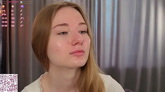 ElvinaRose online show from June 2026 04:52:02 AM