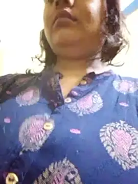 Cute Amiya online show from November 2025 02:32:01 AM