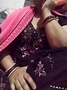 Cute Amiya online show from November 2025 01:07:02 PM