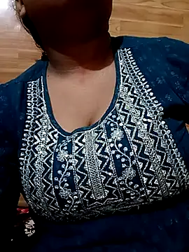 Cute Amiya online show from November 2025 07:02:02 AM