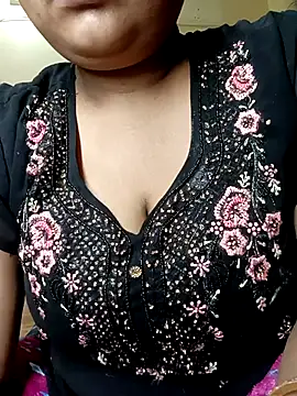 Cute Amiya online show from November 2025 05:50:02 AM