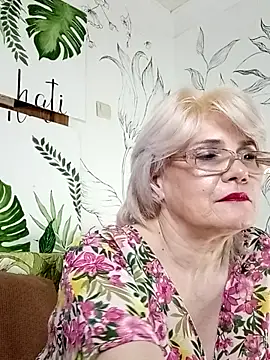 Snapshot of Catty_Lady chatting on June 2026 08:14:02 PM Catty Lady online show from June 2026 08:14:02 PM