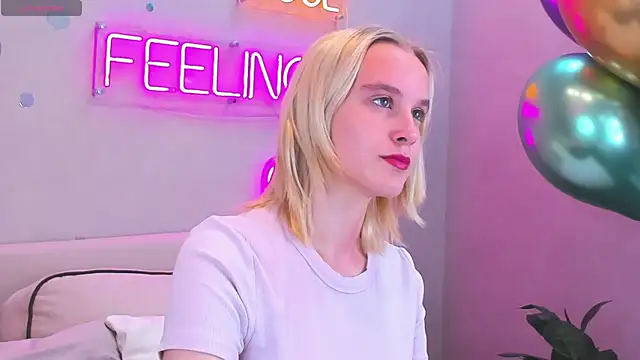 Carolin Miller online show from September 2025 08:16:01 AM