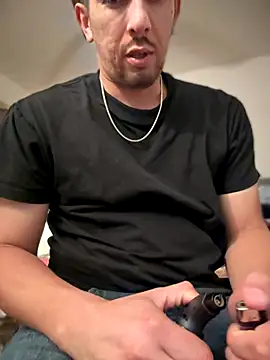 Snapshot of himNIGuys chatting on October 2025 05:25:02 PM himNIGuys online show from October 2025 05:25:02 PM