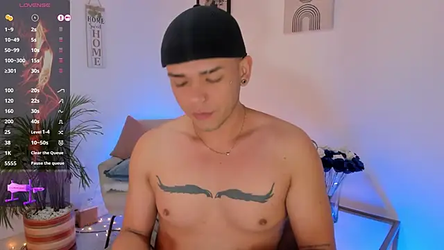 Snapshot of jhosepMoreno chatting on September 2025 07:05:01 PM jhosepMoreno online show from September 2025 07:05:01 PM