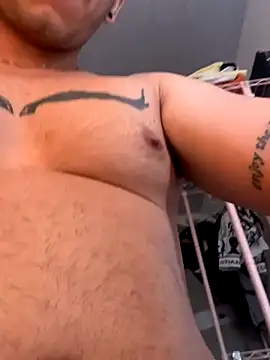 Snapshot of jhosepMoreno chatting on October 2025 12:24:02 PM jhosepMoreno online show from October 2025 12:24:02 PM