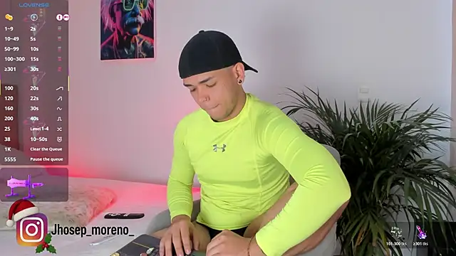 Snapshot of jhosepMoreno chatting on November 2025 09:43:02 PM jhosepMoreno online show from November 2025 09:43:02 PM