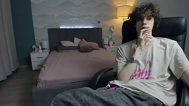 Edvard Blare online show from September 2025 03:28:02 PM