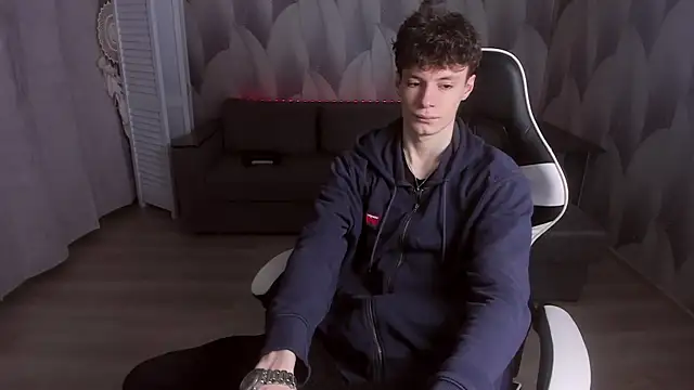 Edvard Blare online show from October 2025 04:52:01 PM