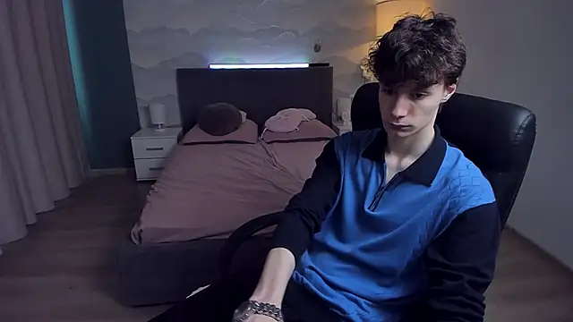 Edvard Blare online show from November 2025 09:17:02 AM