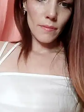 Angie meow online show from September 2025 05:01:02 PM