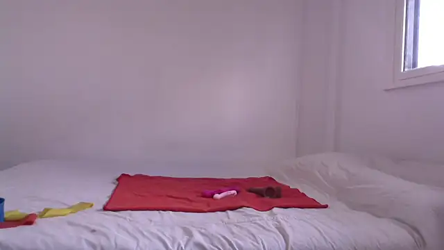 Snapshot of RenataWet chatting on November 2025 05:52:01 PM RenataWet online show from November 2025 05:52:01 PM