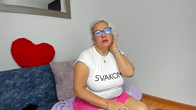 Snapshot of marilyn70 chatting on February 2026 09:55:01 PM marilyn70 online show from February 2026 09:55:01 PM
