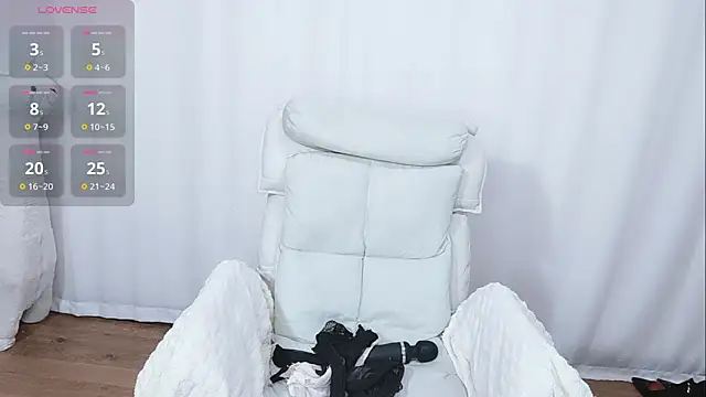 Ailsa-Baby online show from November 2025 10:47:02 AM