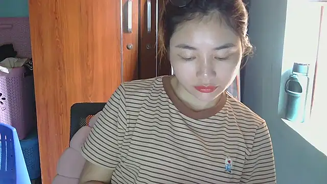 Uhem112 online show from September 2025 01:06:02 AM