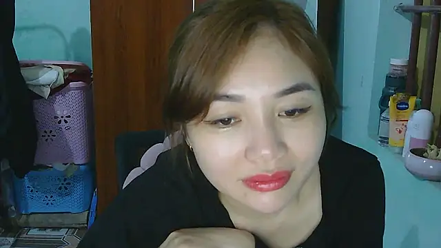 Uhem112 online show from October 2025 01:12:02 PM