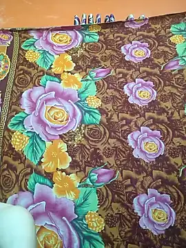 Seducing couple online show from March 2026 06:46:02 PM