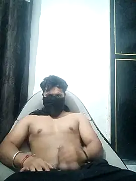 Kartikkartik8595 online show from November 2025 07:27:02 PM