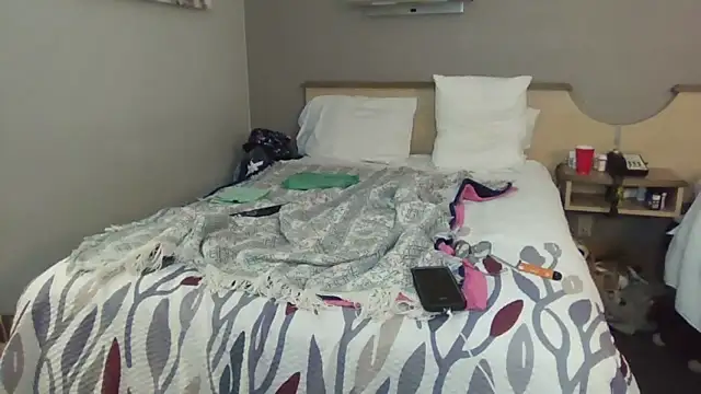 Skater1287 online show from March 2026 02:29:01 AM