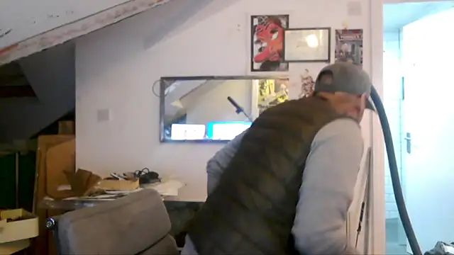 mista sista fista online show from February 2026 10:17:02 PM