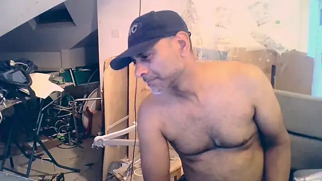 Snapshot of mista_sista_fista chatting on June 2026 12:37:01 AM mista sista fista online show from June 2026 12:37:01 AM