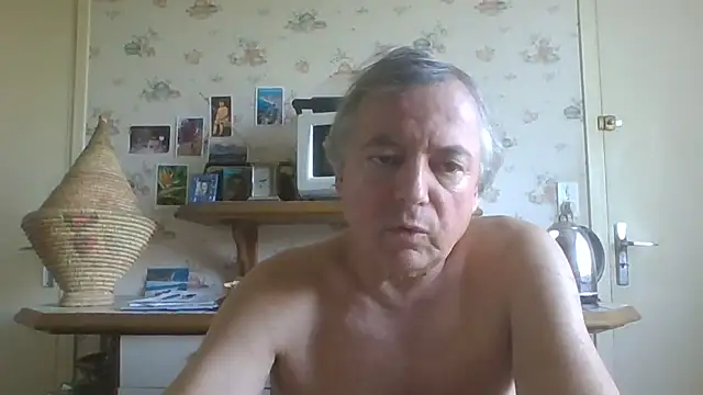 Snapshot of gegevincent chatting on May 2026 02:01:02 PM gegevincent online show from May 2026 02:01:02 PM