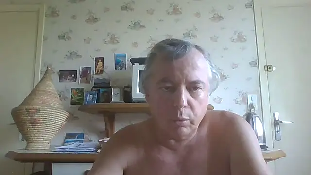 Snapshot of gegevincent chatting on May 2026 02:03:01 PM gegevincent online show from May 2026 02:03:01 PM