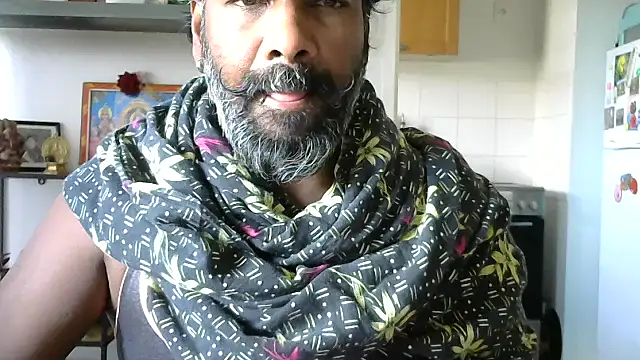 frenchblackc31 online show from May 2026 01:06:01 PM