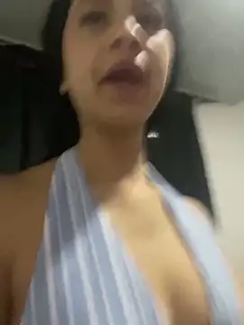 jadee8 online show from February 2026 12:07:01 AM