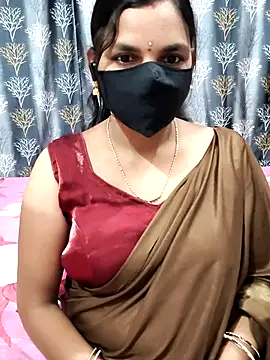 Snapshot of Lalitha-1995 chatting on July 2026 04:25:02 PM Lalitha-1995 online show from July 2026 04:25:02 PM