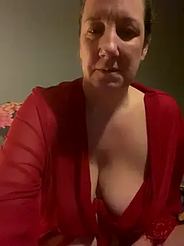 Snapshot of X-Victoria-X chatting on November 2025 05:30:02 AM X-Victoria-X online show from November 2025 05:30:02 AM