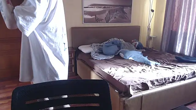 enchanting chloe online show from November 2025 08:53:02 AM