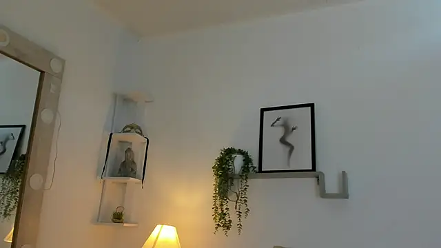 Snapshot of Samanta_Monroe chatting on November 2025 11:54:01 AM Samanta Monroe online show from November 2025 11:54:01 AM