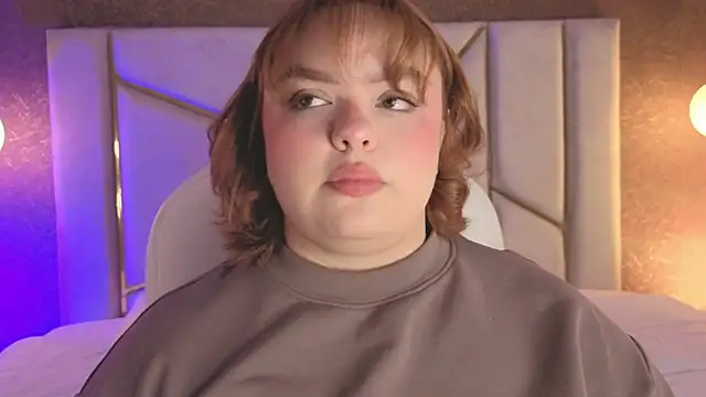 Miiss Bubble online show from October 2025 07:36:02 PM