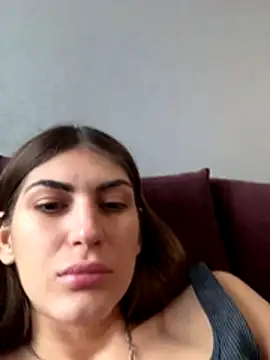 MaggieTurner online show from December 2025 04:18:02 AM