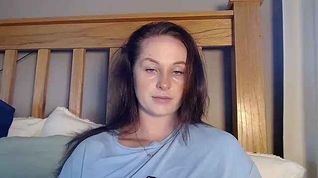 Blueeyedzaya  online show from October 2025 01:11:01 PM