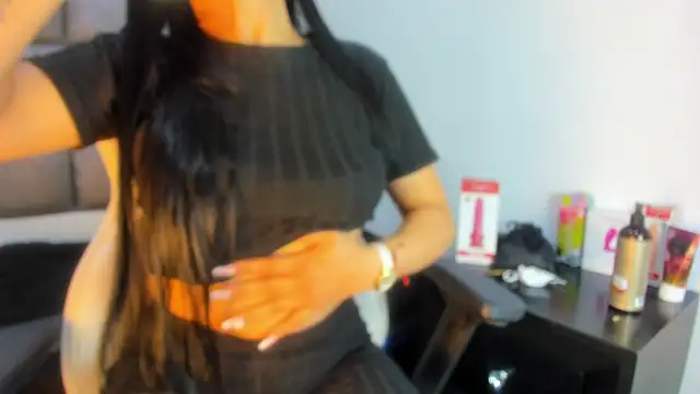 Snapshot of Mia_lopez__ chatting on October 2025 12:57:02 PM Mia lopez online show from October 2025 12:57:02 PM