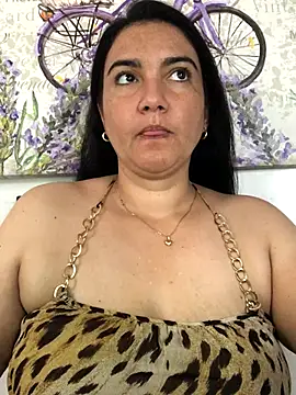 Snapshot of sweetdulcexxx chatting on December 2025 03:06:01 PM sweetdulcexxx online show from December 2025 03:06:01 PM