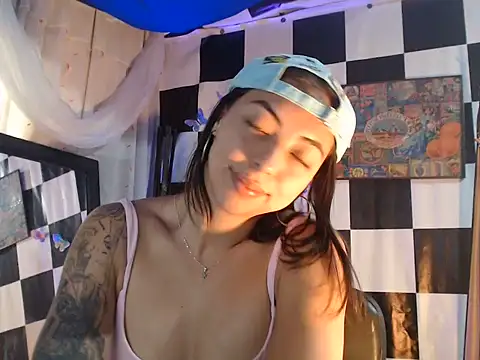 Snapshot of kendraof chatting on July 2026 07:21:01 PM kendraof online show from July 2026 07:21:01 PM