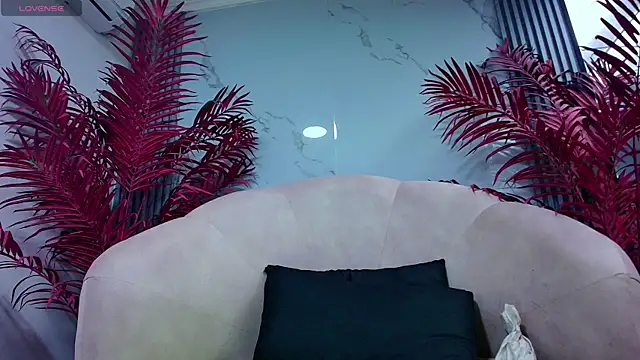 JulietaMills online show from November 2025 11:25:02 AM