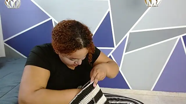 Yera carey online show from November 2025 12:26:01 PM