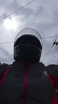 carolinhe  online show from November 2025 06:31:02 PM