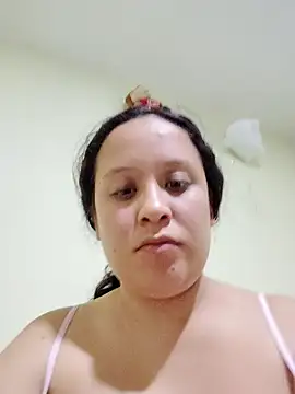 Snapshot of You-sexy-starr chatting on September 2025 03:21:01 AM You-sexy-starr online show from September 2025 03:21:01 AM