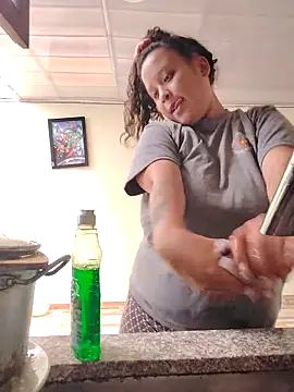 Snapshot of You-sexy-starr chatting on October 2025 04:51:01 PM You-sexy-starr online show from October 2025 04:51:01 PM