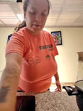 Snapshot of You-sexy-starr chatting on October 2025 03:51:02 PM You-sexy-starr online show from October 2025 03:51:02 PM