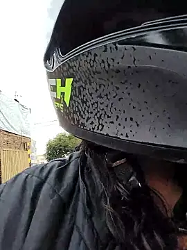 Snapshot of You-sexy-starr chatting on October 2025 03:14:02 PM You-sexy-starr online show from October 2025 03:14:02 PM