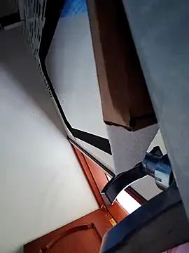 Snapshot of You-sexy-starr chatting on November 2025 05:01:02 PM You-sexy-starr online show from November 2025 05:01:02 PM