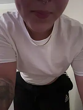 babykalirose online show from October 2025 02:55:02 AM