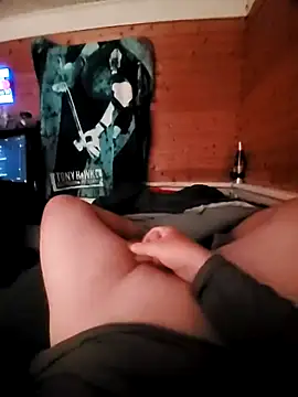 Snapshot of TheSexyCaveman chatting on June 2026 08:05:02 AM TheSexyCaveman online show from June 2026 08:05:02 AM